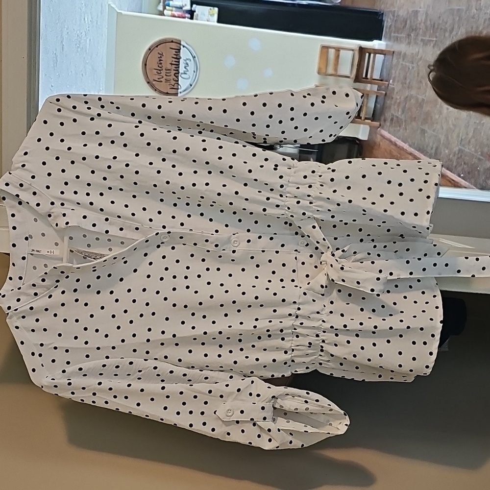 NWT polka dot blouse